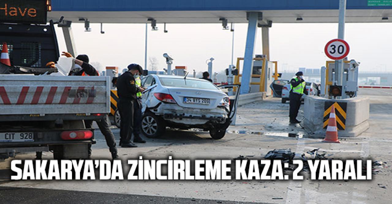 Sakarya TEM Otoyol bağlantı noktasında zincirleme kaza: 2 yaralı