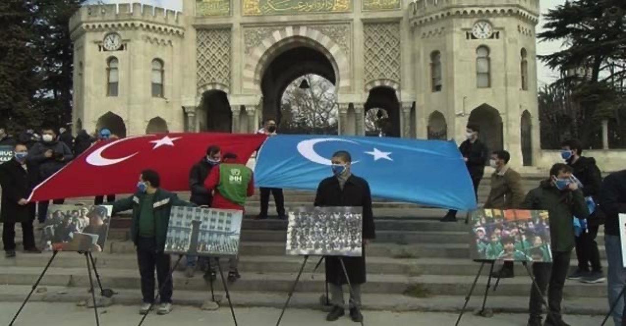 Çin işkencesi protesto edildi