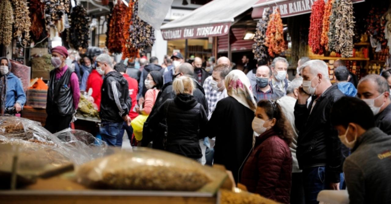 Eminönü esnafı mutlu