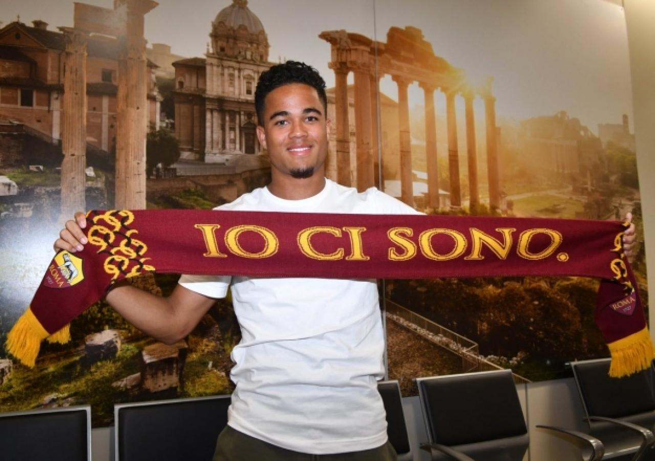 Justin de İtalya'yı seçti! Kluivert Roma'da