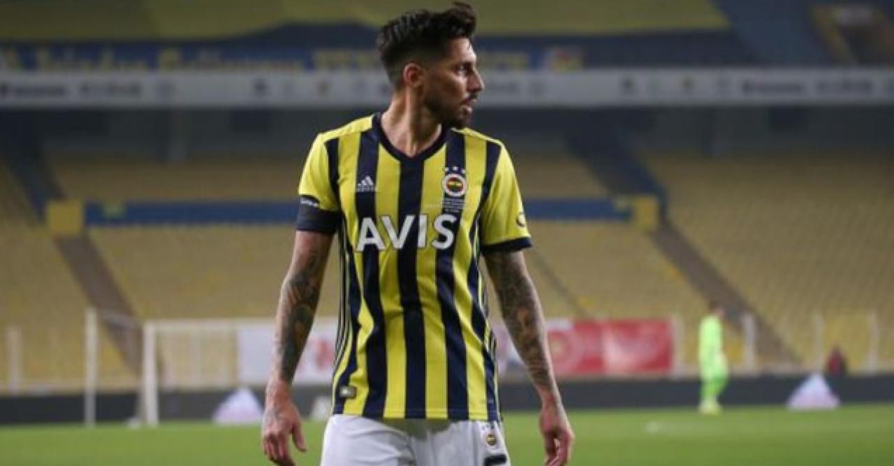 Feenrbahçe'de Jose Sosa gelişmesi!