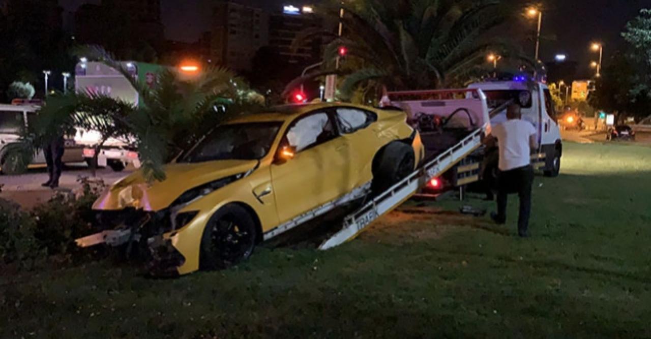 Caddebostan Sahili'nde lüks otomobiliyle kaza yapan sürücü kaçtı