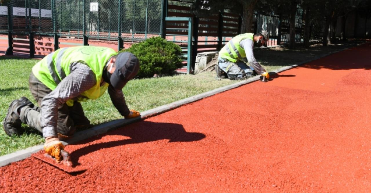 Esenyurt'ta spor alanlarına yeni dokunuş