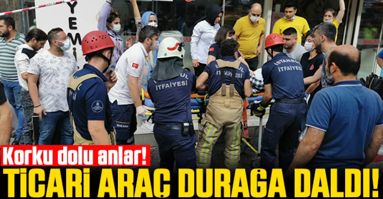 Kasımpaşa'da hafif ticari araç durağa daldı! Ölü ve yaralılar var