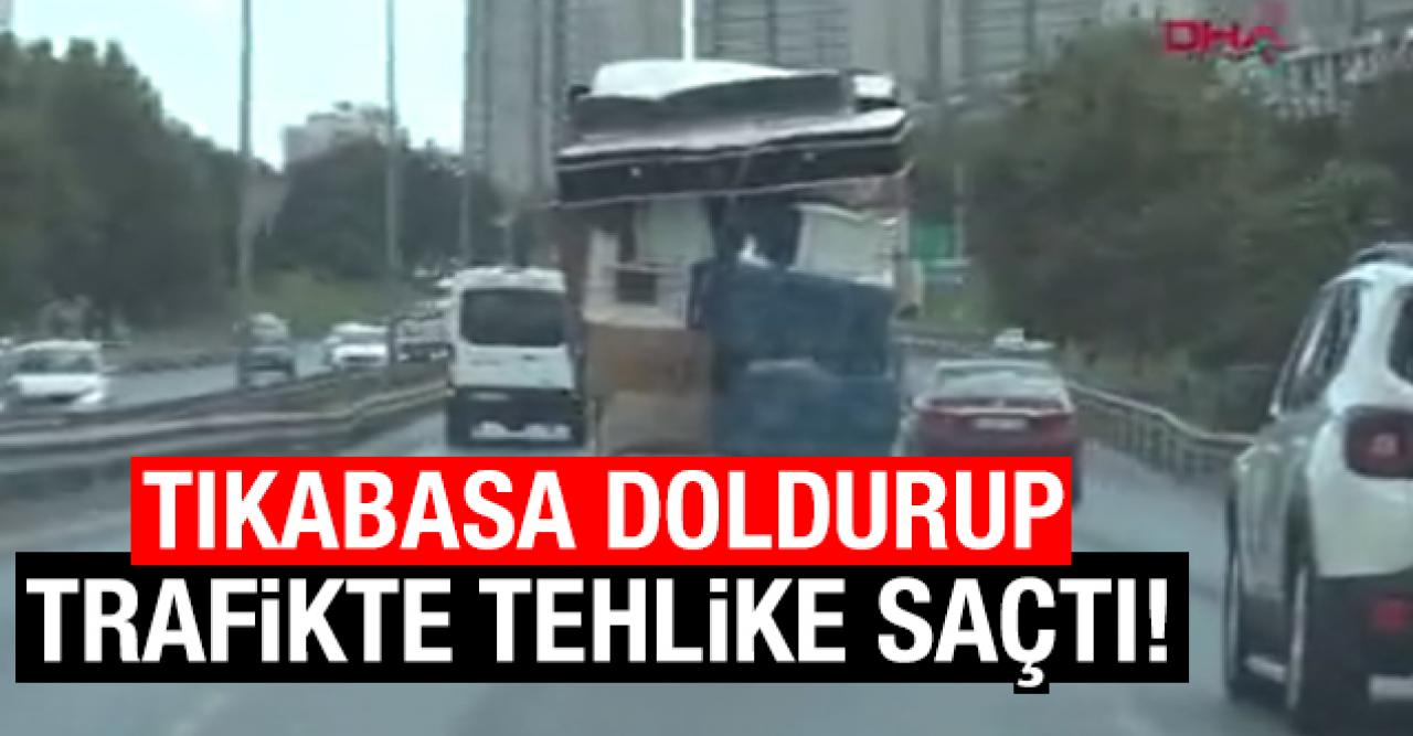 Tıkabasa kamyonetle trafikte tehlike saçtı