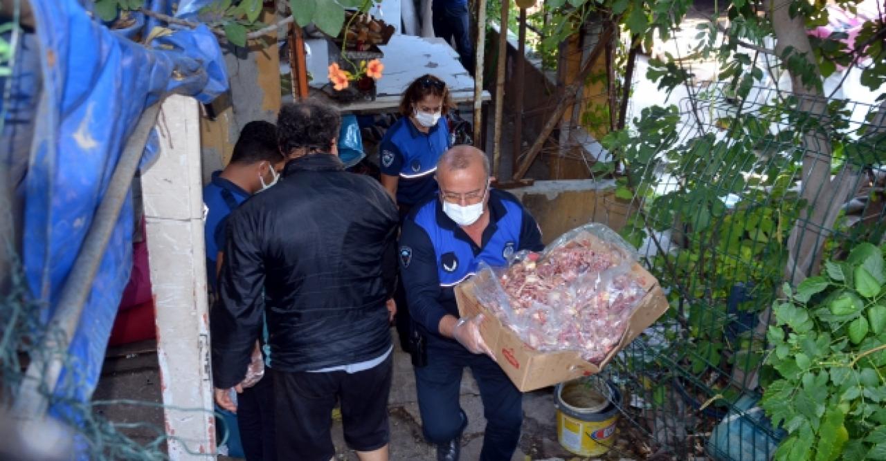 Avcılar'da sağlıksız koşulda bekletilen etlere el konuldu