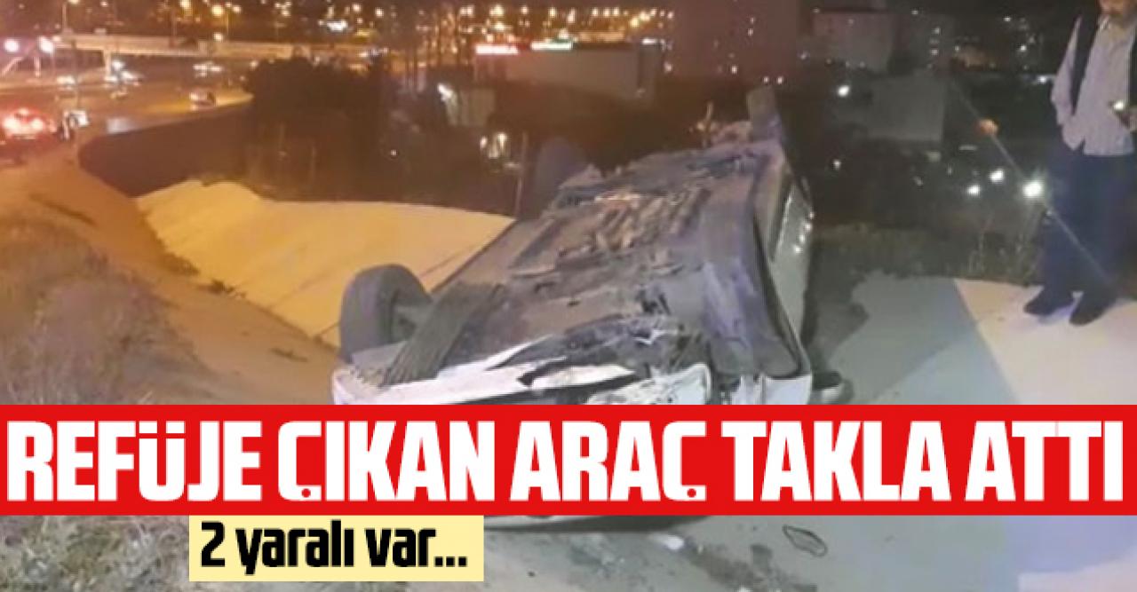 Avcılar'da refüje çıkan araç takla attı: 2 yaralı