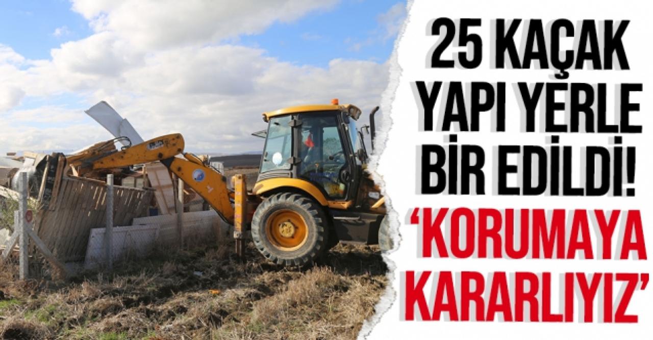 Büyükçekmece'de 25 kaçak yapı yıkıldı