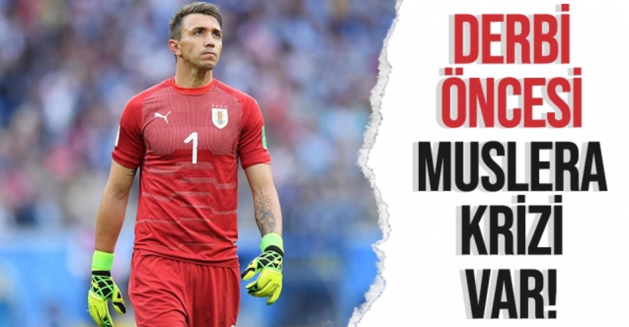 Fenerbahçe derbisi öncesinde Muslera krizi!