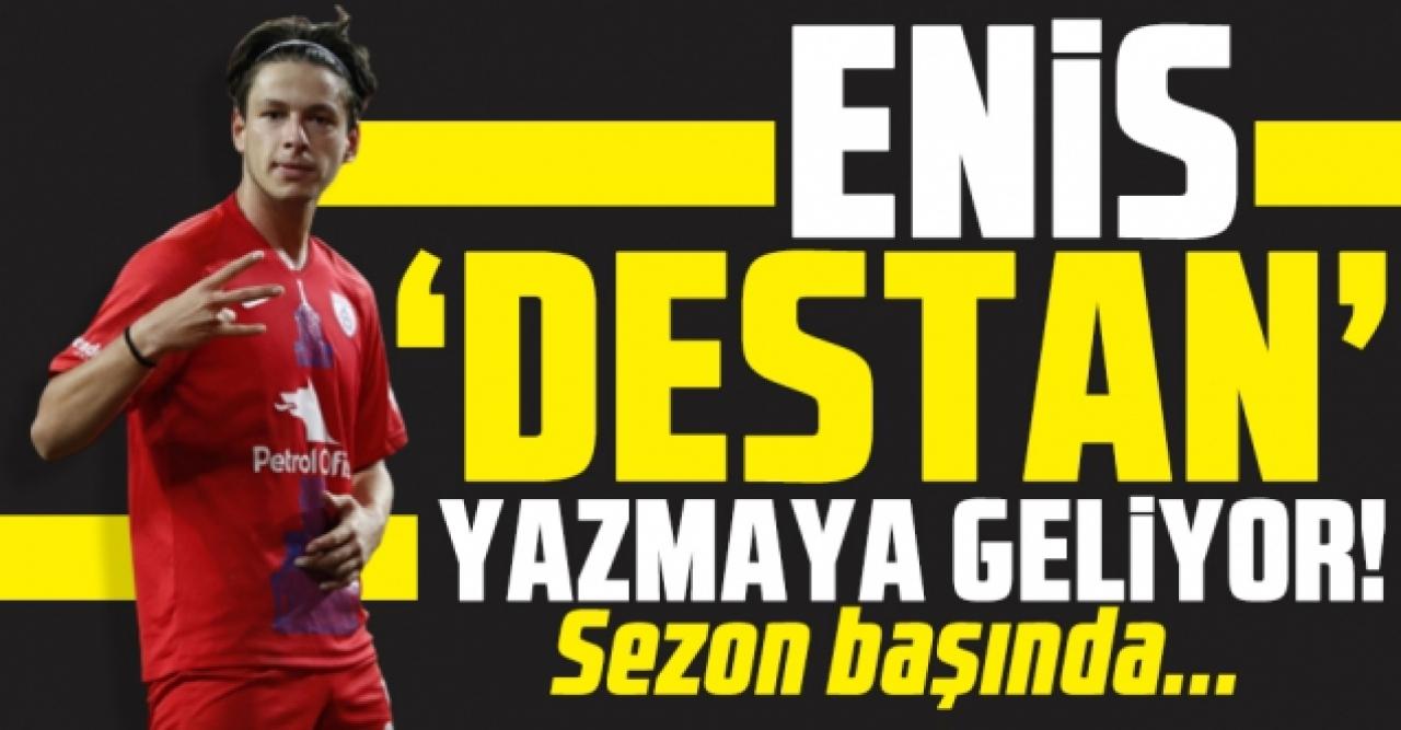 Enis 'Destan' yazmaya geliyor! Enis Destan kimdir? Kaç yaşında ve hangi takımlarda oynadı