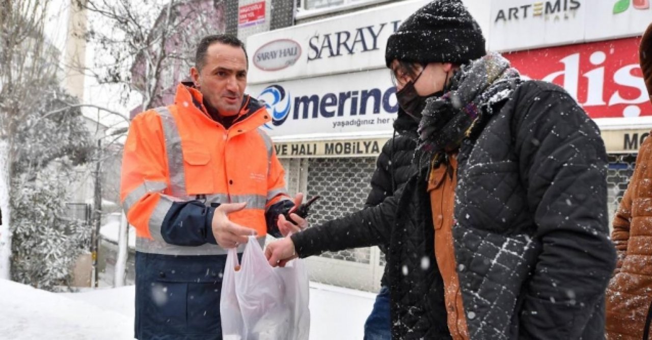 Beyoğlu kara kışla mücadele ediyor