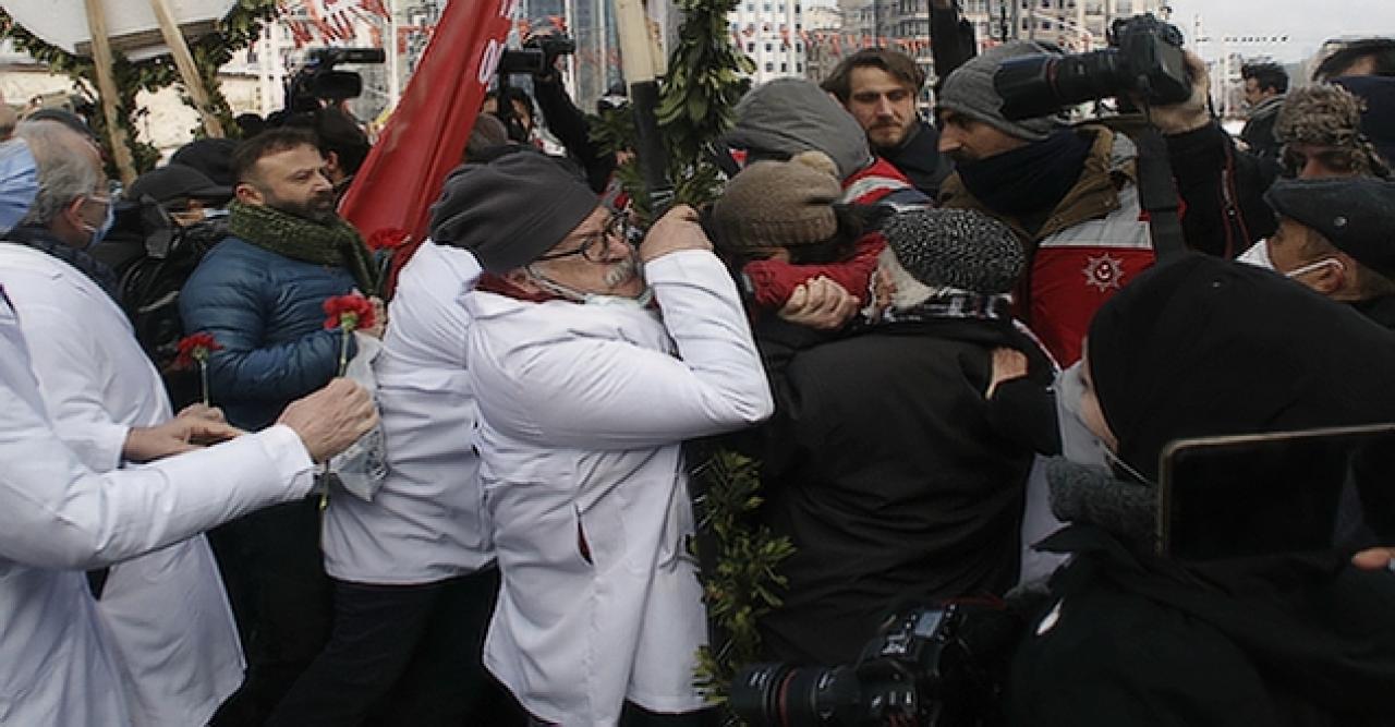 Doktorlara tıp bayramında da polis engeli