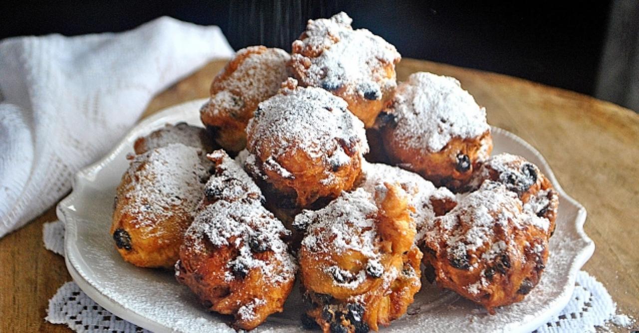 Hollanda tatlısı Oliebollen tarifi, malzemeleri ve yapılışı