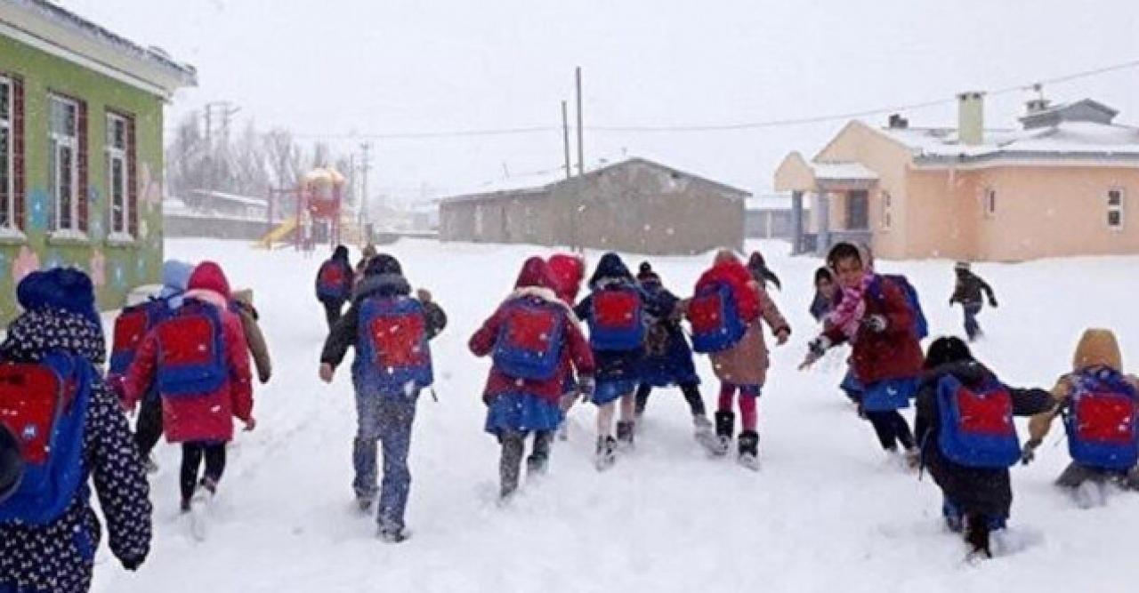 25 Mart Cuma Kars'ta okullar yarın (bugün) tatil mi? Kars Valiliği açıklaması