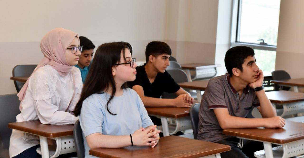 Esenyurt'ta öğrencilere tercih desteği