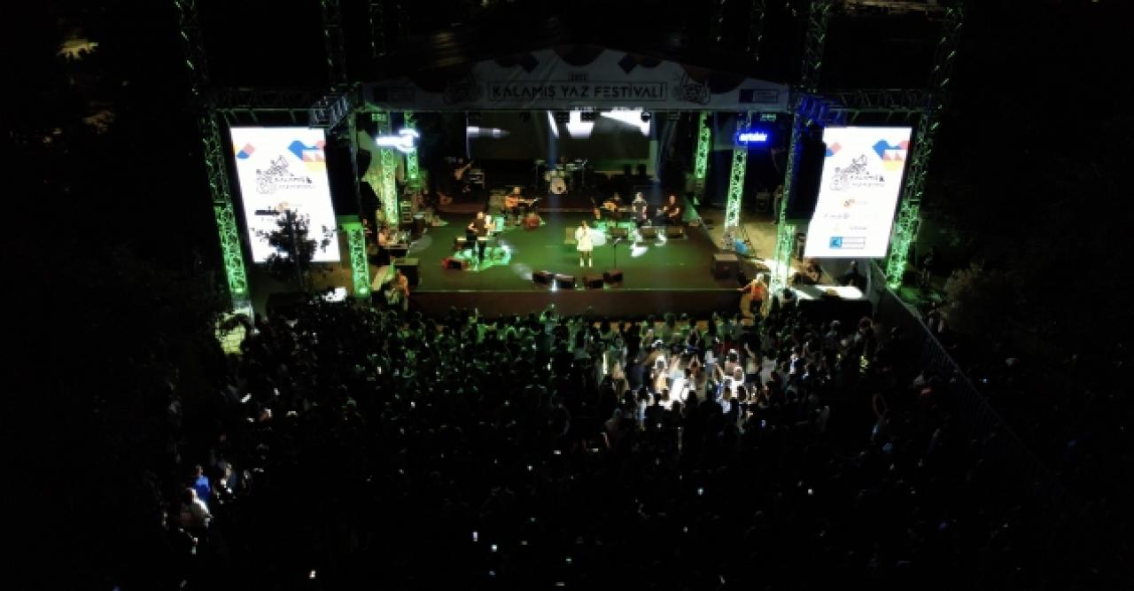 Kalamış Yaz Festivali yıldızlar altında devam ediyor