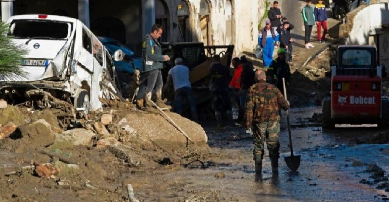 İtalya’nın Ischia Adası’ndaki heyelanda hayatını kaybedenlerin sayısı 12'ye yükseldi