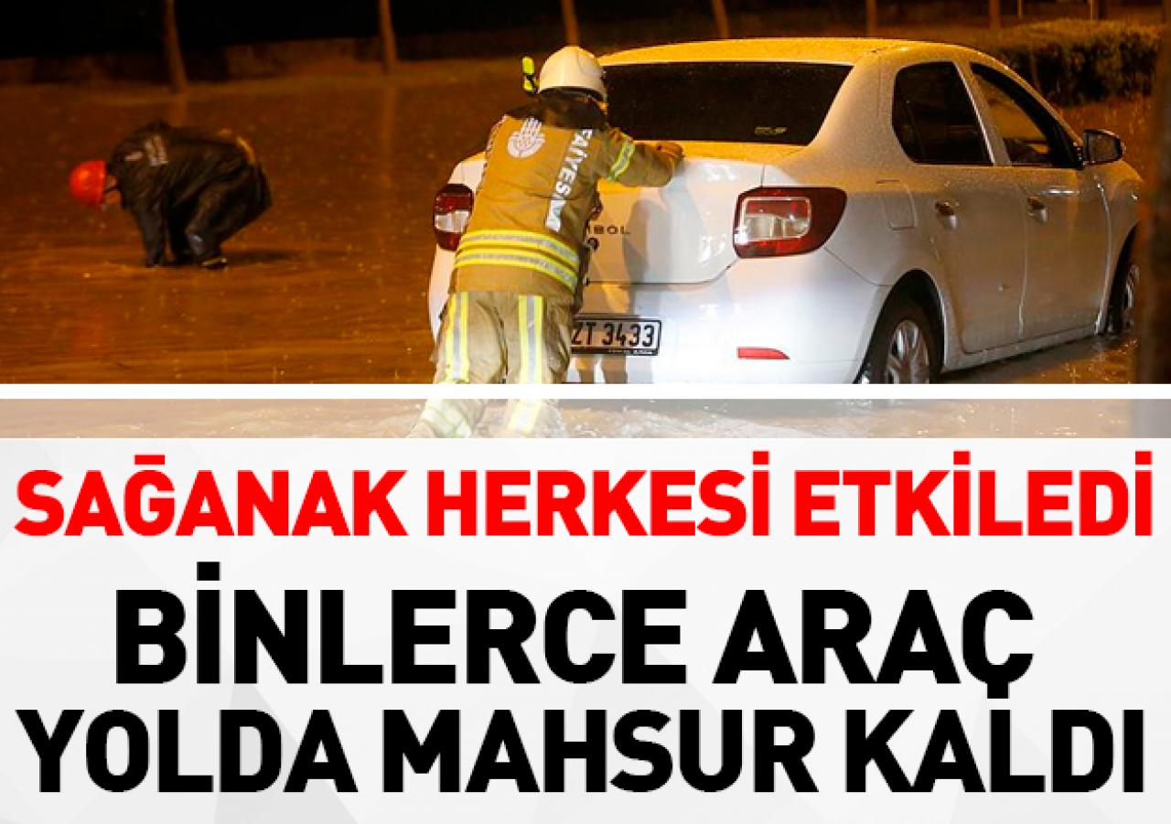 Sağanak araçları mahsur bıraktı