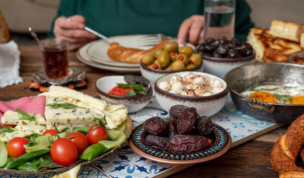 Sahurda tok tutmanın sırrı: Protein ve lifli yiyecekler