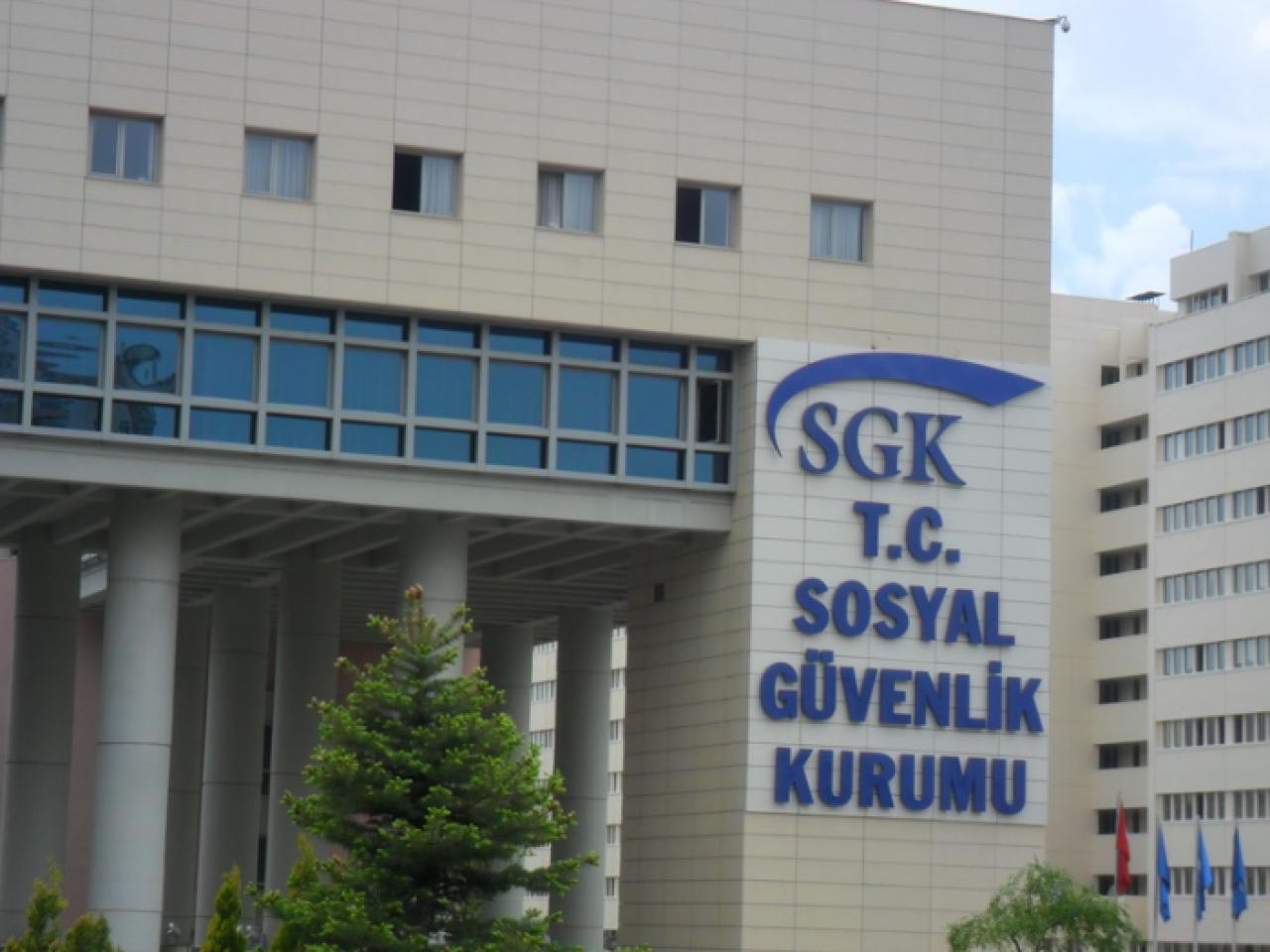 SGK çalışanlarına ilave fazla mesai ücreti verilecek