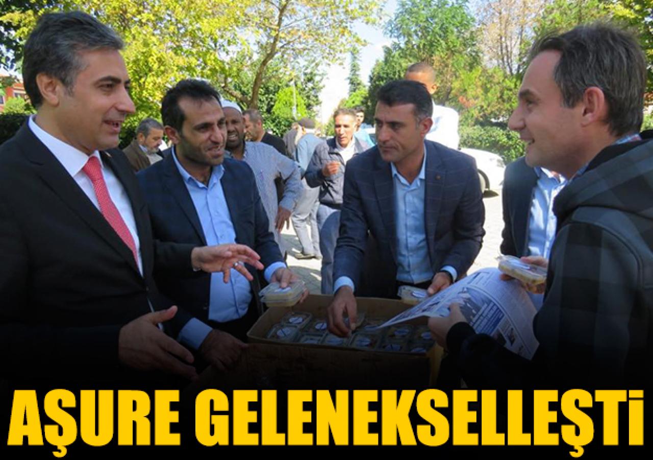 Aşure dağıtımı gelenekselleşti