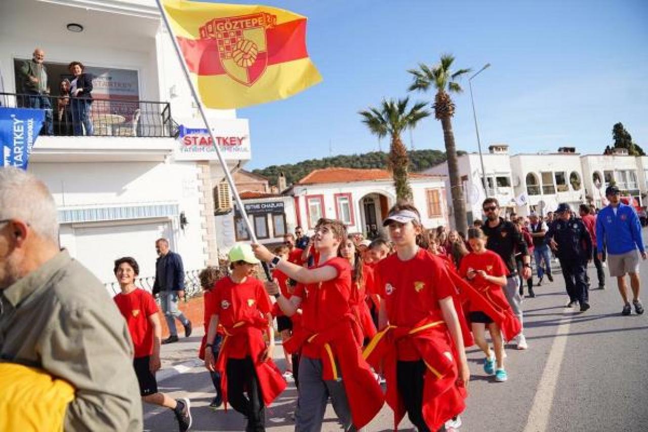 Ayvalık'ta yelken heyecanı