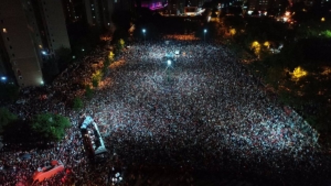 Ekrem İmamoğlu'nun Beylikdüzü'ndeki zafer konuşması