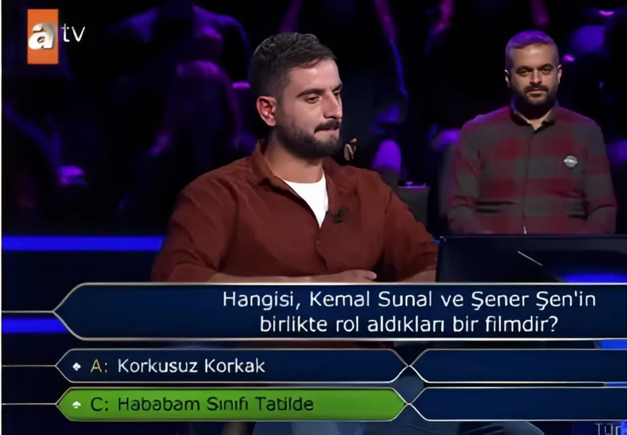 Kemal Sunal ve Şener Şen’in Birlikte Rol Aldığı Film Hangisidir?