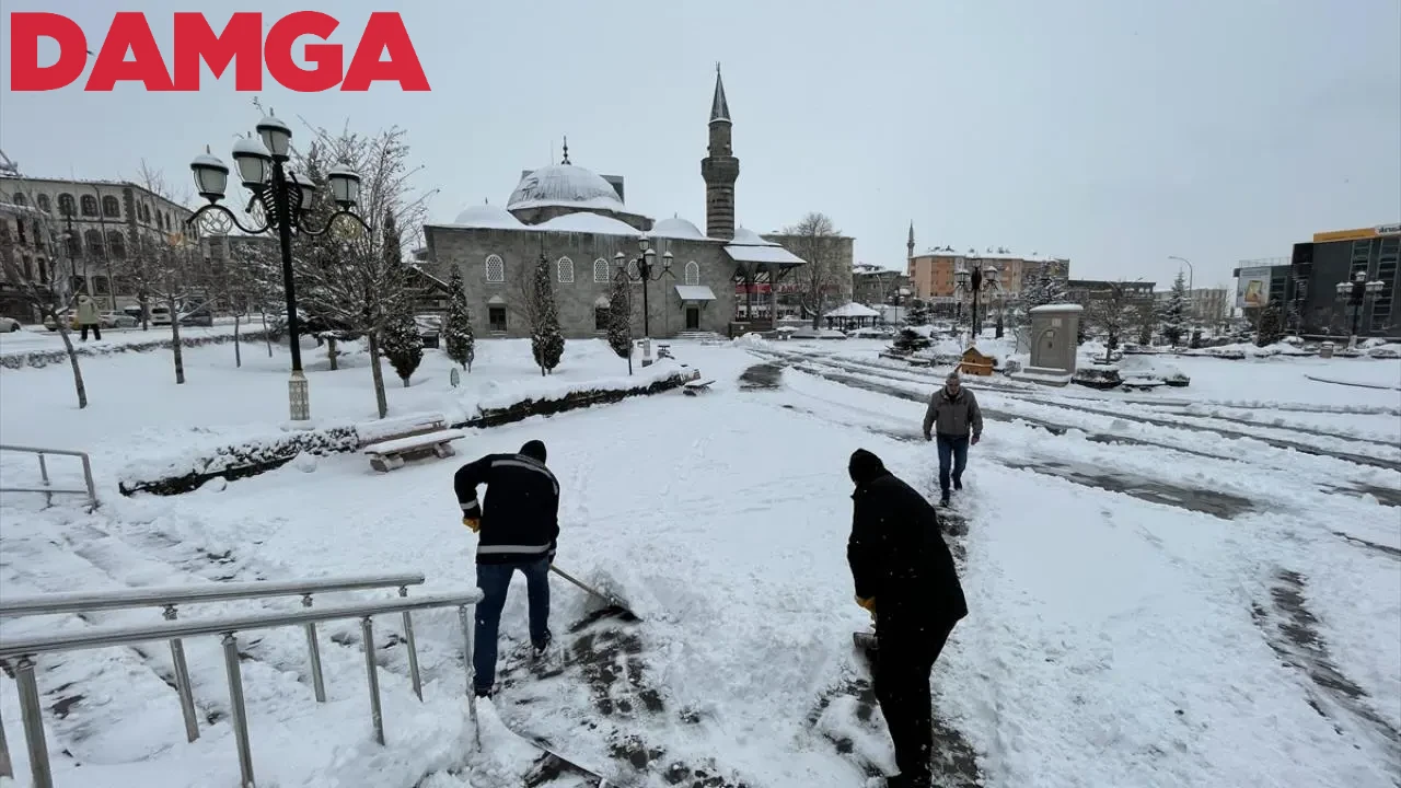 Erzurum'da Yarın Okullar Açık mı? Erzurum'da 26 Kasım 2024 Salı Okullar Tatil Mi?