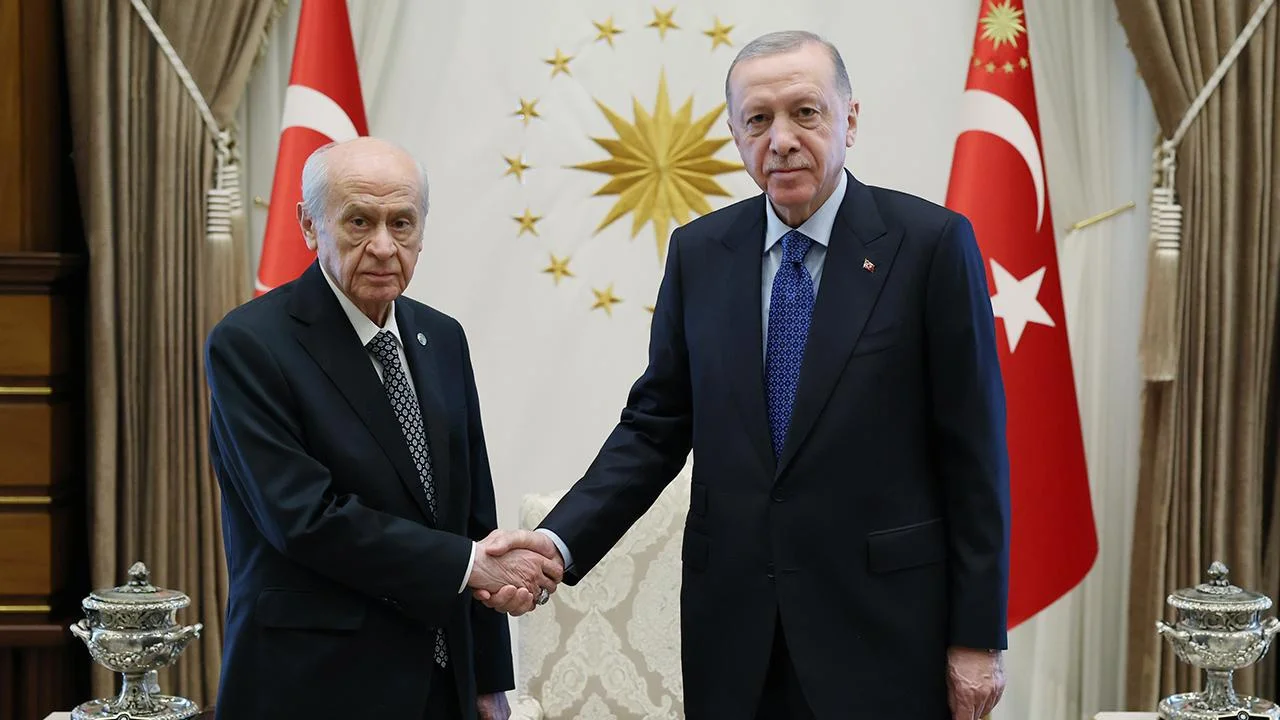 Cumhurbaşkanı Erdoğan ve Devlet Bahçeli görüşmesi 1 saat sürdü