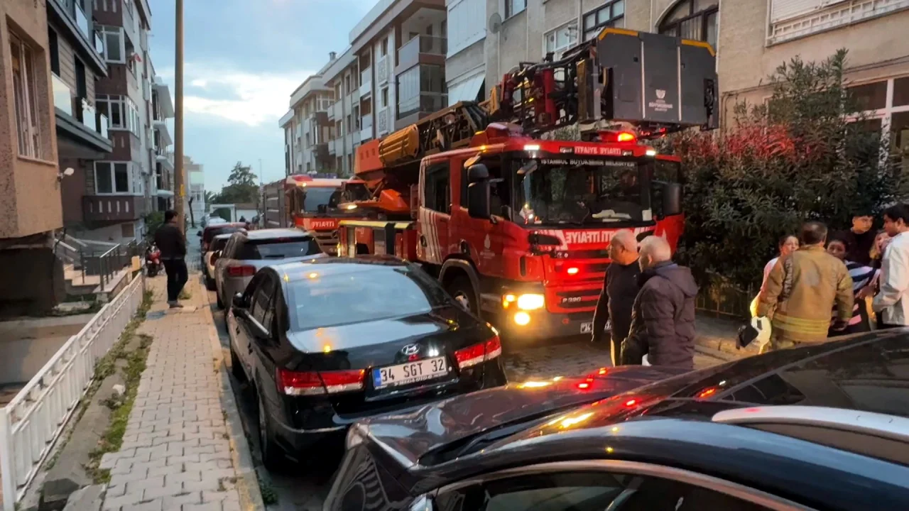 İstanbul Avcılar’da itfaiyeyi şaşkına çeviren olay! Yangın ihbarına gittikleri bina öyle bir yer çıktı ki…