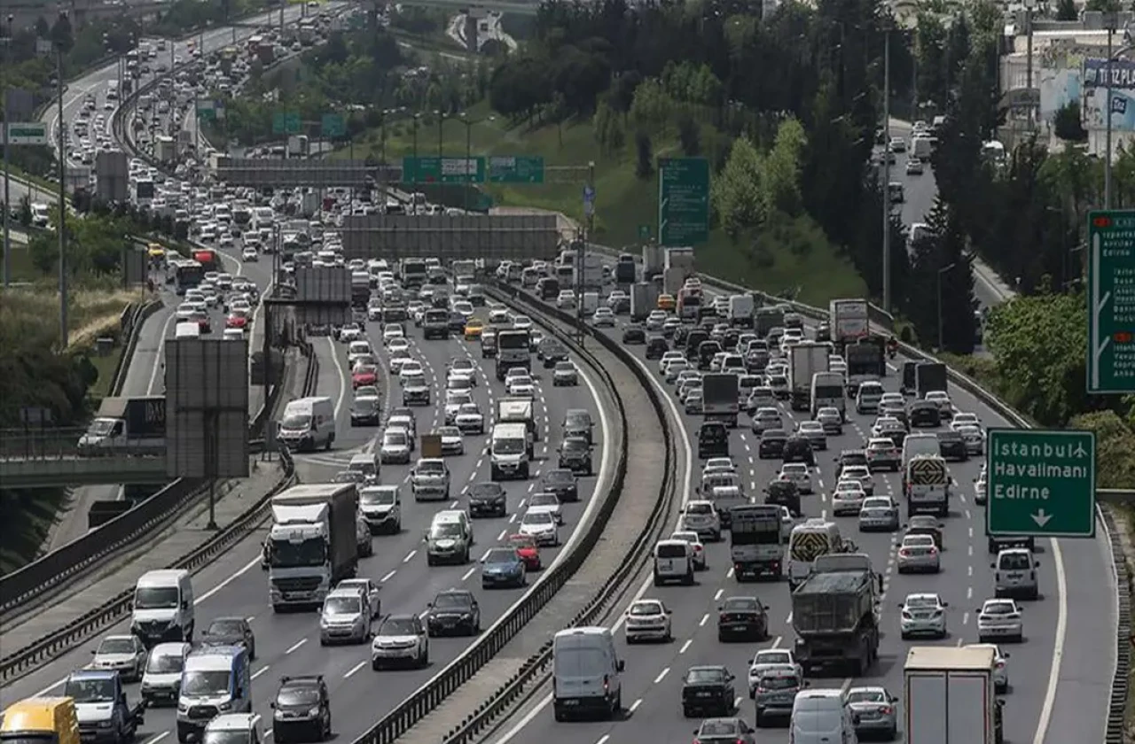 2025 Yılında Trafik Sigortası Fiyatları Artacak mı? Yeni Dönemde Ne Değişiyor?