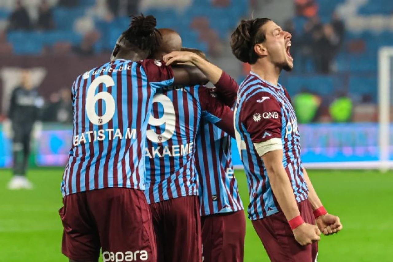 Trabzonspor-Kasımpaşa Maçı Özeti ve Golleri (7 Aralık)