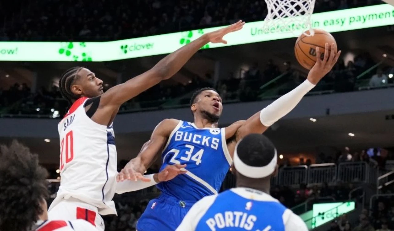 NBA'de Bucks 124-114 Wizards'ı Yenerken, Suns Warriors'ı 113-105 Yendi! Maçlar Nasıl Bitti?