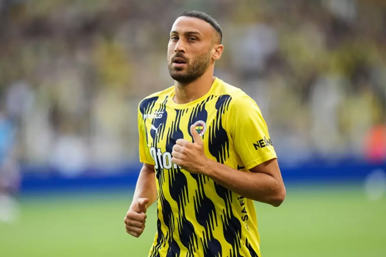 Cenk Tosun Fenerbahçe İçin Kararını Verdi! Ayrılacak mı derken....