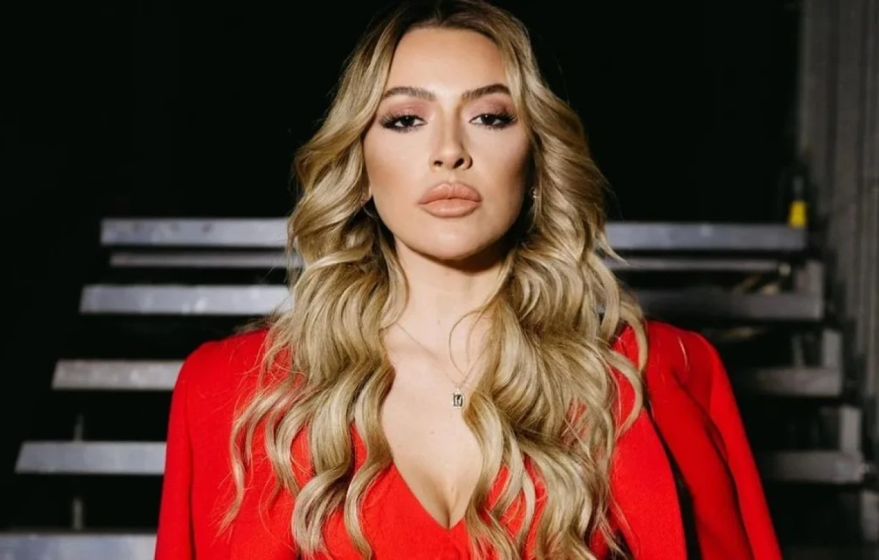 Hadise, Sinan Akçıl Sevgili miydi, İlişkisi Neden Bitti? Sonunda O İtiraf Geldi