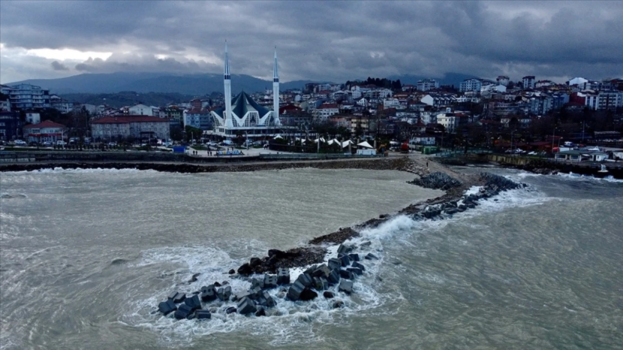 Meteoroloji Fırtına Uyarısında Bulundu! Hangi İllerde Fırtına Etkili Olacak?