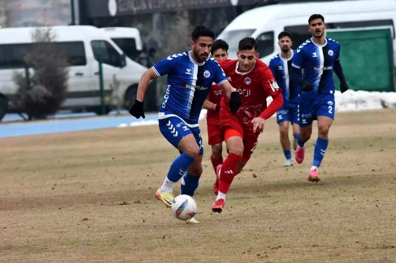 Erciyes 38 FK, Kırıkkale FK maç özeti! Goller Buğra Şahiner ve Berkay Göçmen'den Geldi