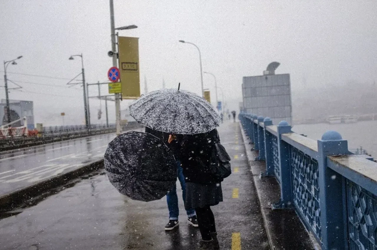 "İstanbul'a Kar Ne Zaman Yağacak" sorusuna Uzmanlardan Net Tarih Geldi!