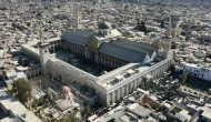 61 Yıllık Baas Rejiminin Devrilmesinin Ardından Emevi Camii’nde İlk Cuma Namazı Kılındı!