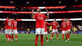 Benfica 3-0 Estoril (Maç Sonucu ve Özet): Kerem Aktürkoğlu’lu Benfica Sahasında Farklı Kazandı!