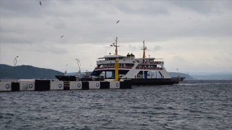 Çanakkale'de Fırtına Sebebiyle Feribot Seferlerinde İptaller! Hangi Seferler Etkilendi?