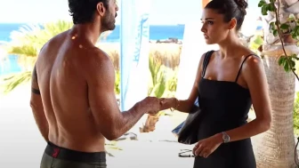 Hande Erçel ve Barış Arduç Rüzgara Bırak Filminde Partner Oluyor! Filmin Konusu Ne, Ne Zaman Yayınlanacak?