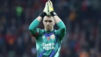 Muslera Galatasaray’dan Ayrılıyor Mu? Kaleyi Devralacak İsim Belli Oluyor!