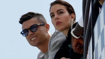 Cristiano Ronaldo'nun Sevgilisin Çanta Koleksiyonu Dudak Uçuklatıyor!