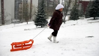 26 Aralık Tatil Olan İller ve İlçelerin Listesi! Valilik Kar Tatili Açıklaması Yapılan İller