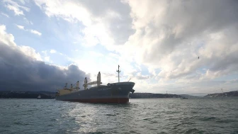 İstanbul Boğazında Gemi Trafiği Askıya Alındı! Gemi Trafiği Neden Durduruldu?