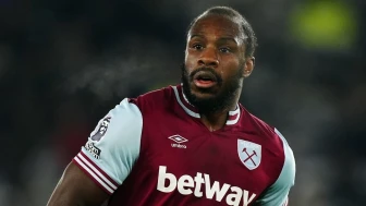 West Ham Forveti Michail Antonio kimdir? Trafik Kazası Geçirdi