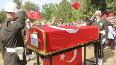 Pençe-Kilit şehidi Hatay'da defnedildi