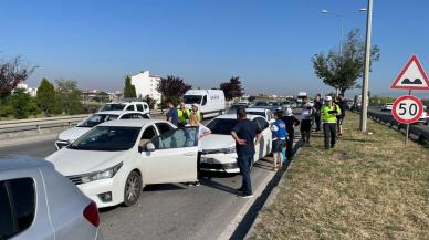 9 araçlı zincirleme kaza; 5 yaralı